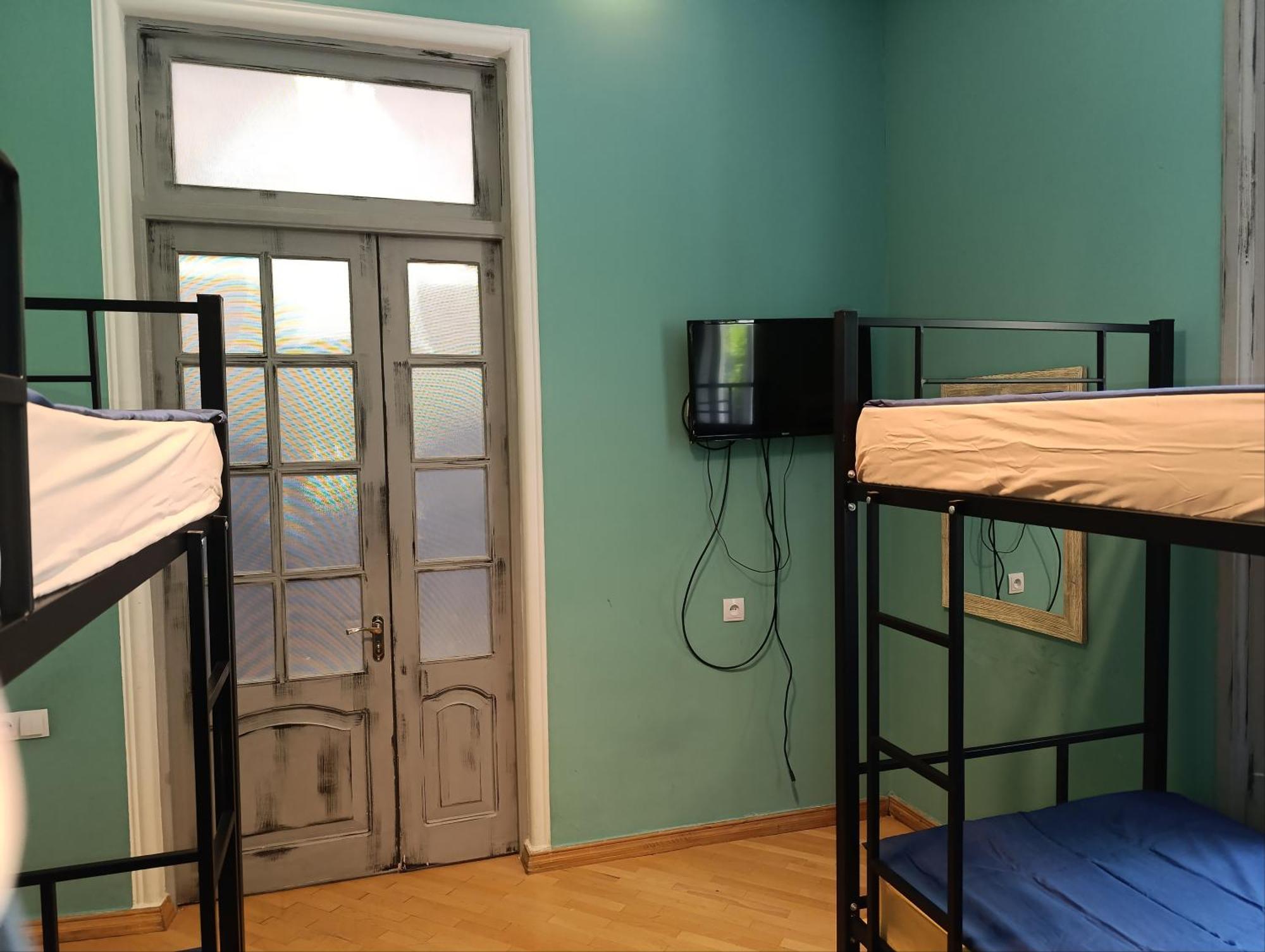 J Square Hostel Tbilisi Exterior photo